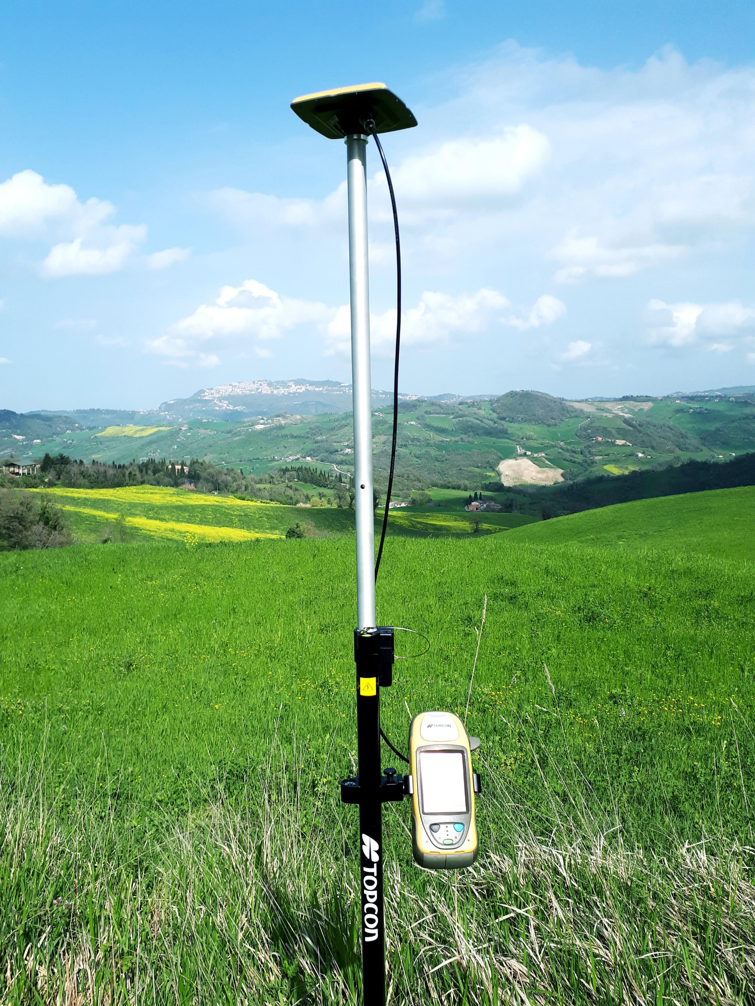 Rilievo topografico per riconfinazione con strumentazione GNSS